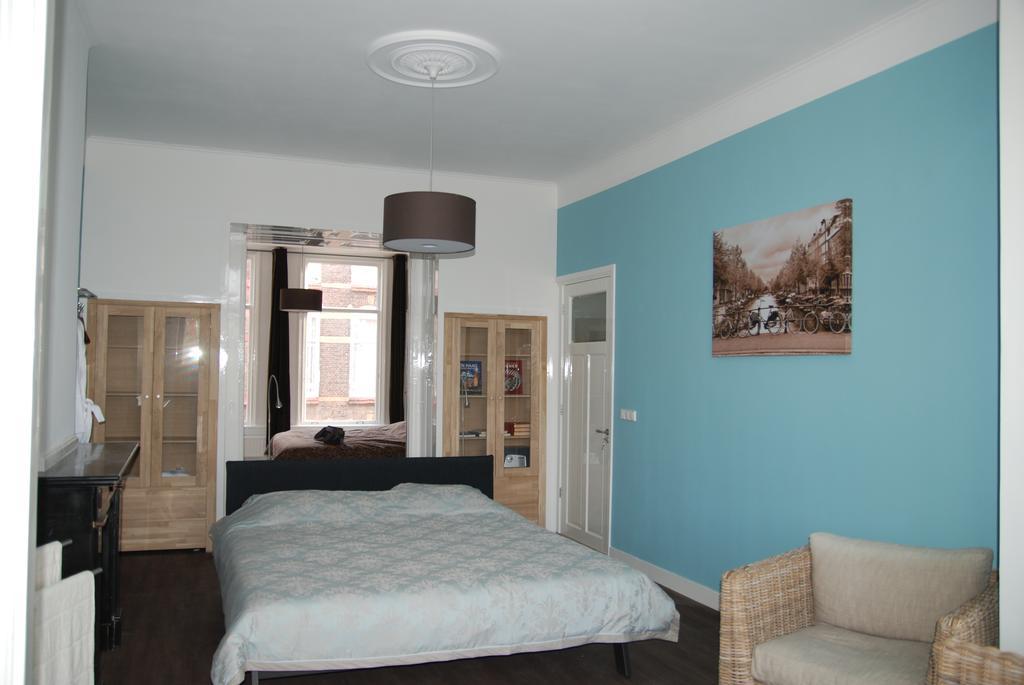Bed & Breakfast Obrechtstraat La Haya Habitación foto